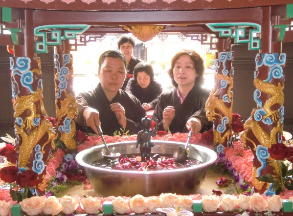 雁荡山能仁禅寺隆重举行浴佛节法会纪念释迦牟尼佛圣诞日(图14)