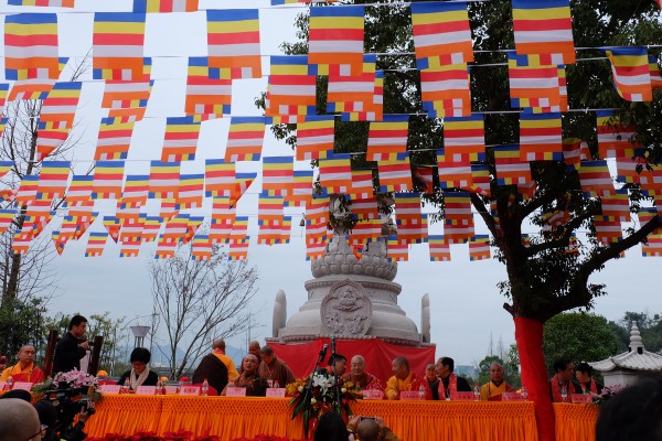 浙江温岭市梵音禅寺修缮圆满开启新篇章全堂佛像开光放异彩(图3)