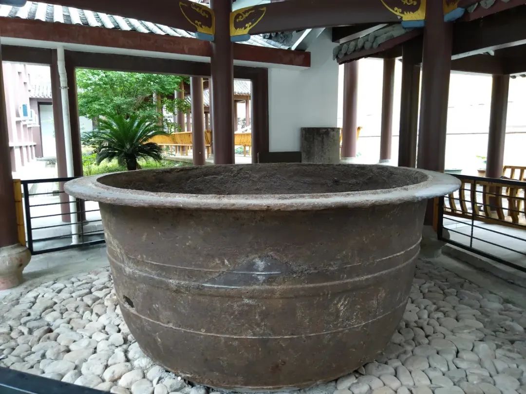 乐清市委书记徐建兵一行到雁荡山能仁寺调研(图2) 图片