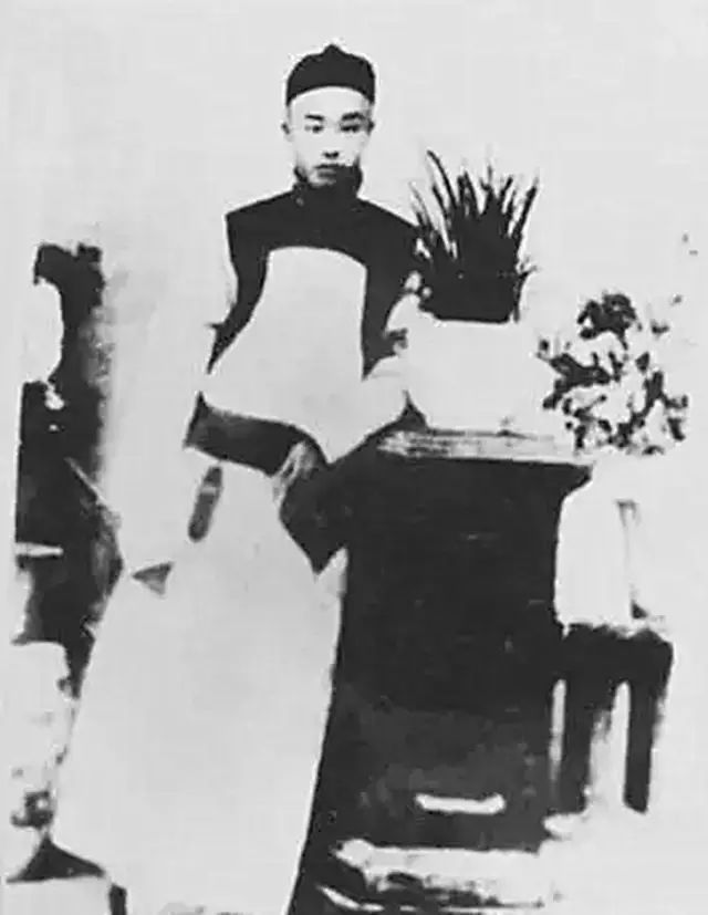 他用一生示现娑婆世界的繁华与衰败(图3) 图片